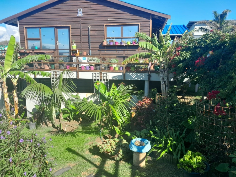 3 Bedroom Property for Sale in Paradise Beach Eastern Cape